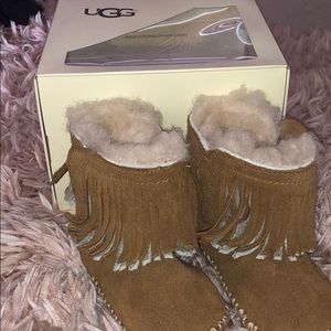 Ugg boots brand new never worn